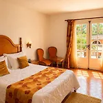 Quinta Da Lagoa 3*