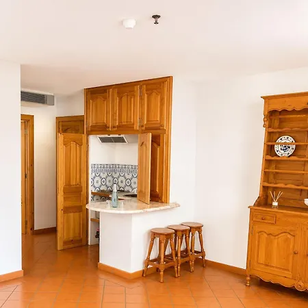 Quinta Da Lagoa Otel 3*